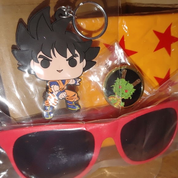 Capsule Corp Future Trunks - Picture 16 of 16